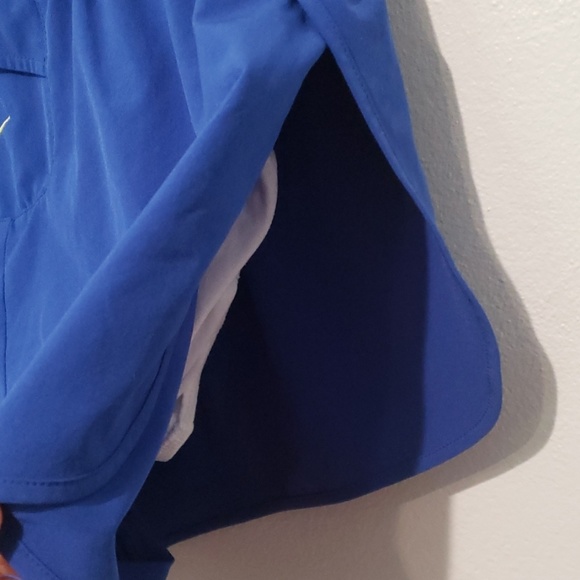 NIKE Dri-Fit Shorts - Picture 4 of 7